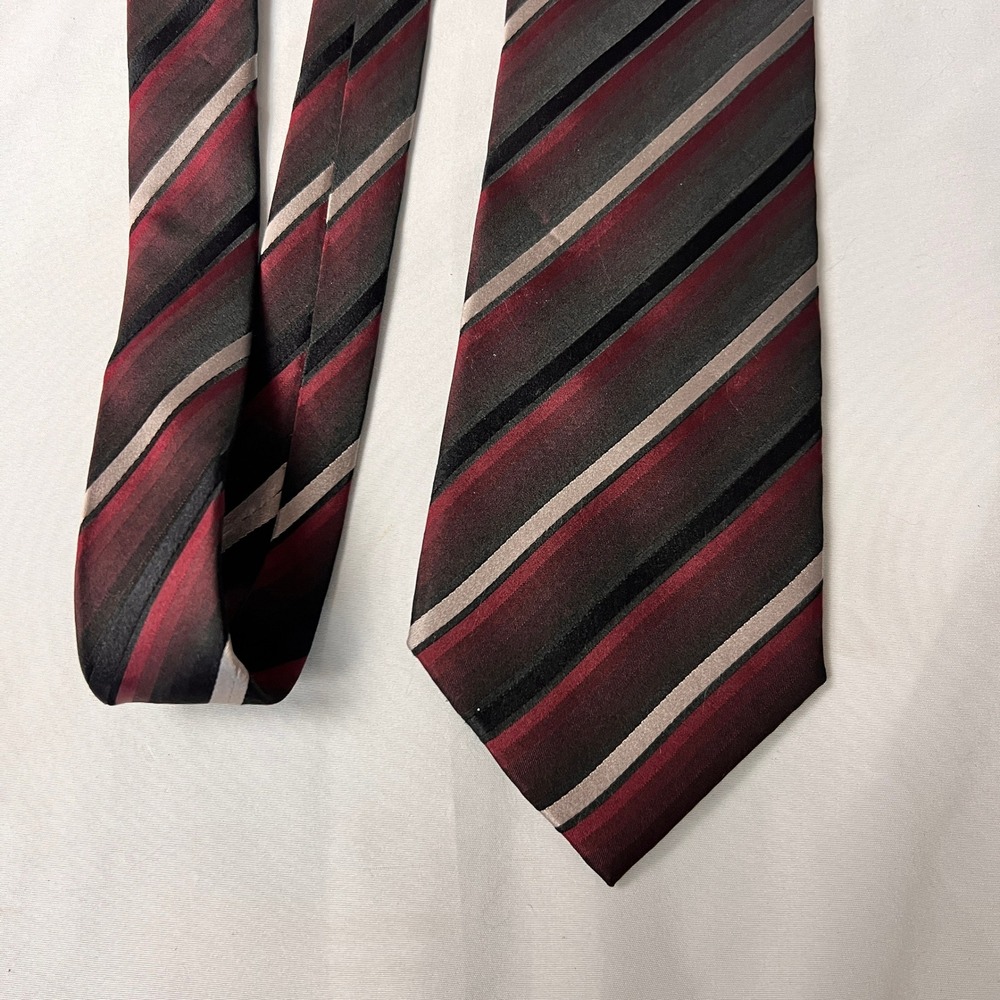 Van Heusen Mens Burgundy Grey Striped Silk Necktie Stain Resistant Handmade T329